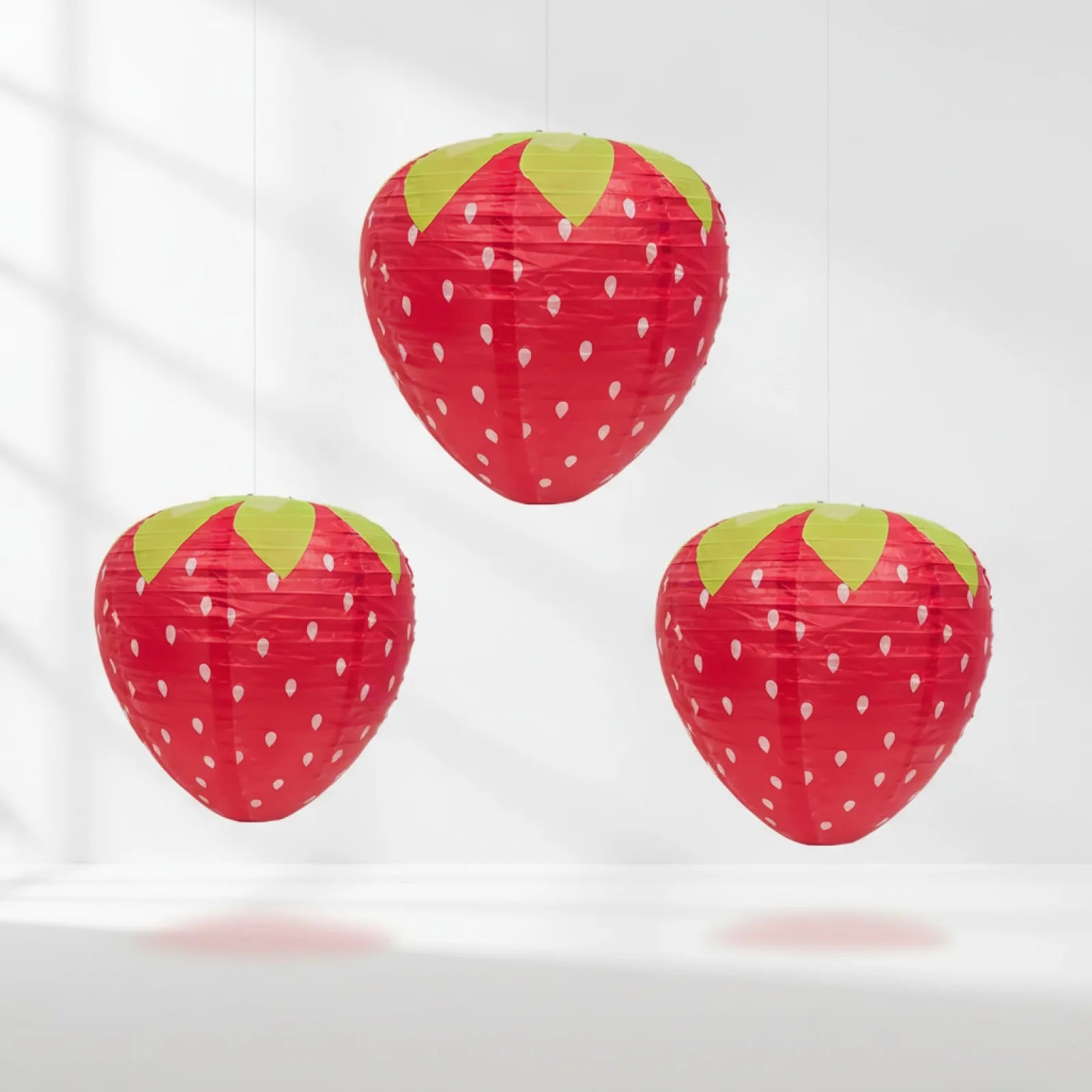Lot de 3 Lanternes Fraise Déco Festive