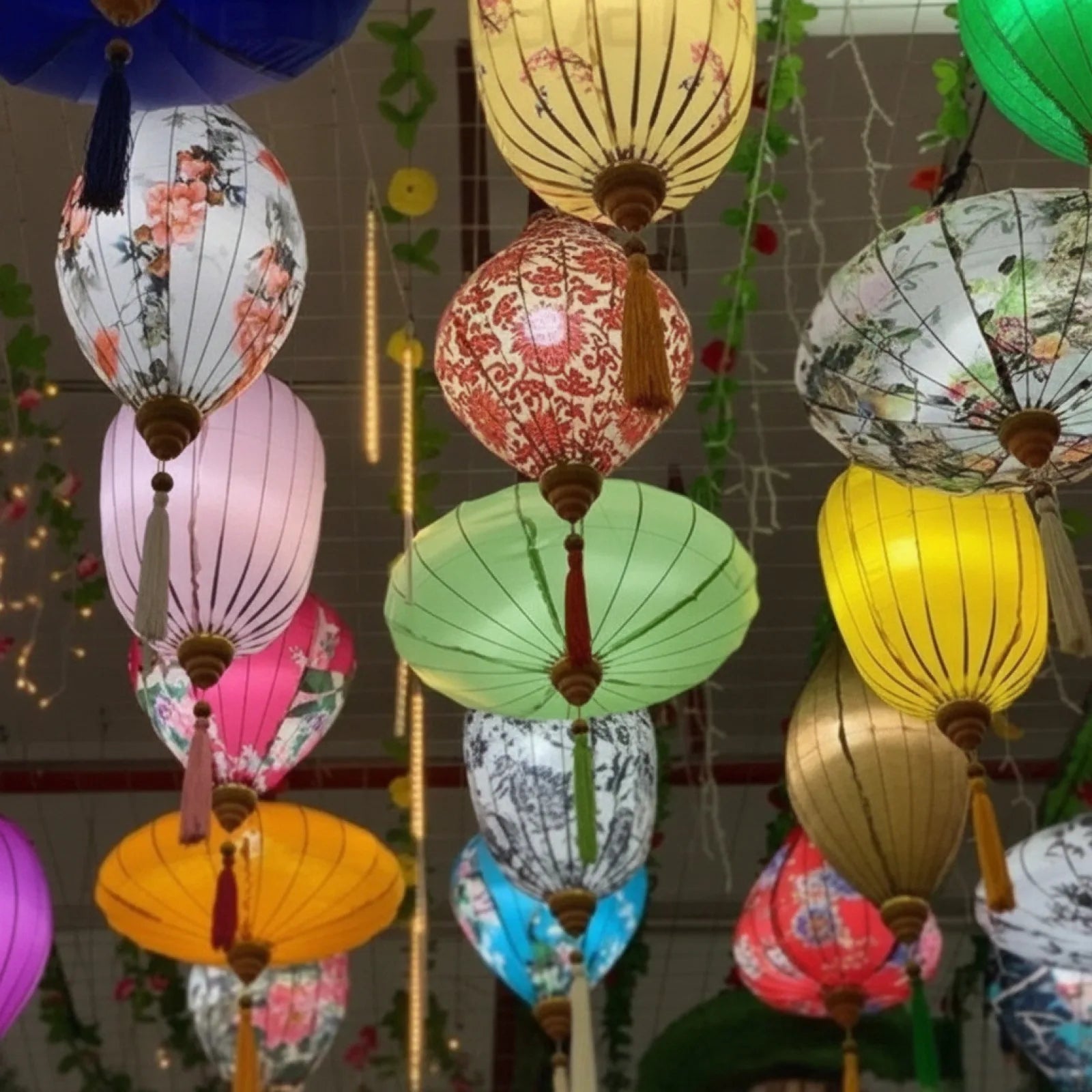 Lanterne Vietnamienne Antique - Déco Extérieure Élégante