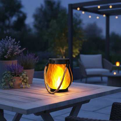 Lanterne Solaire Flamme 3D Ambiance Extérieure
