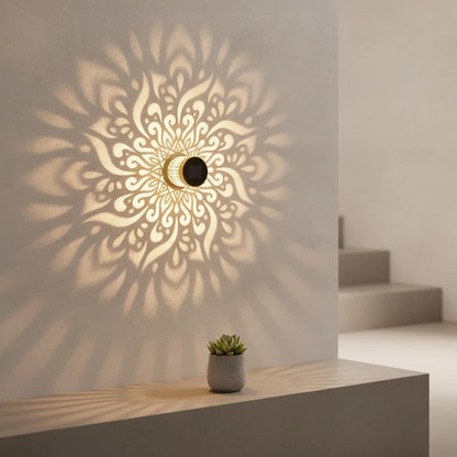 Lanterne Solaire Datura : Éclairage Extérieur Élégant
